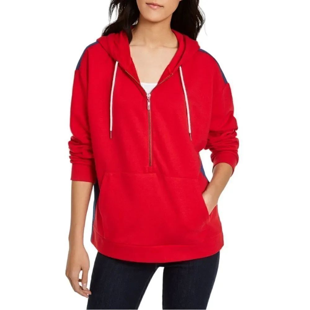 Tommy Hilifger Denim & French Terry Zip Hoodie in the Size Medium
